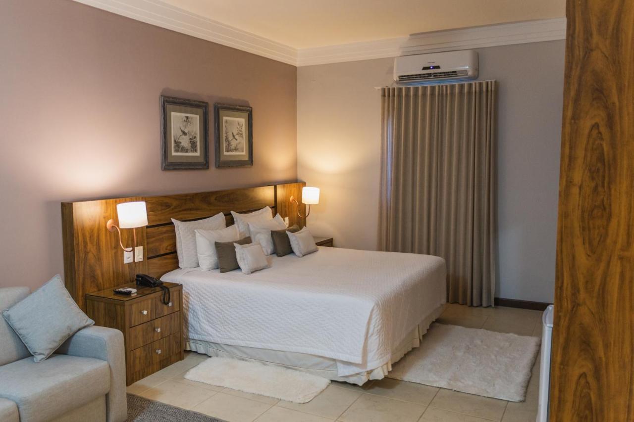 Jr Hotel Marília Eksteriør bilde
