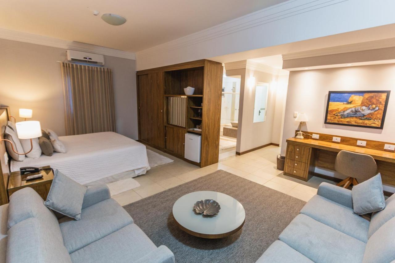 Jr Hotel Marília Eksteriør bilde